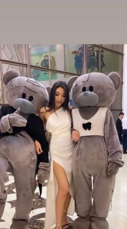 Melania Tormenta Desata Pasiones en Cada Encuentro Inolvidable