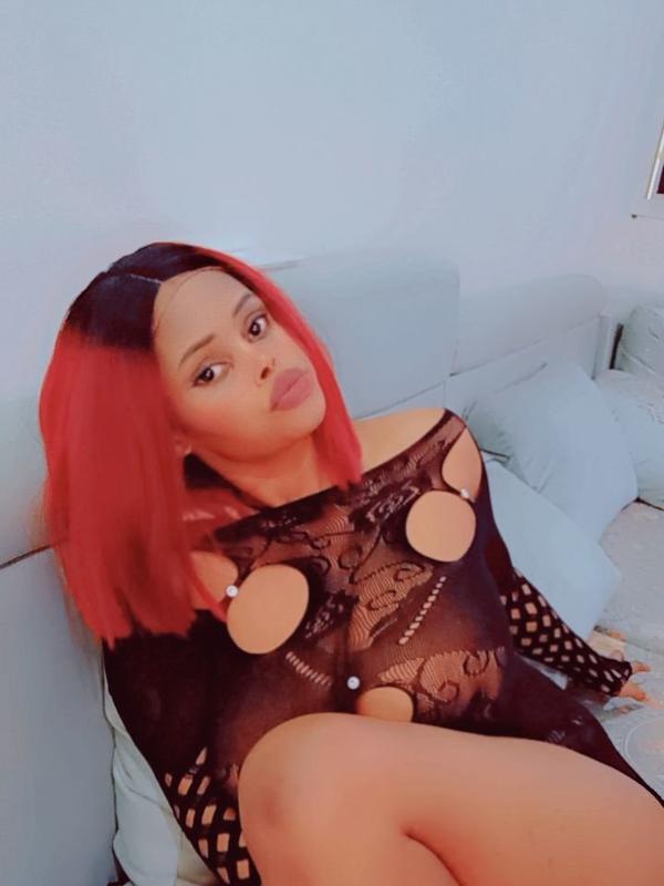 Elsa Tacto descubre la pasión y el deseo en Bilbao 2 Mis Fotos