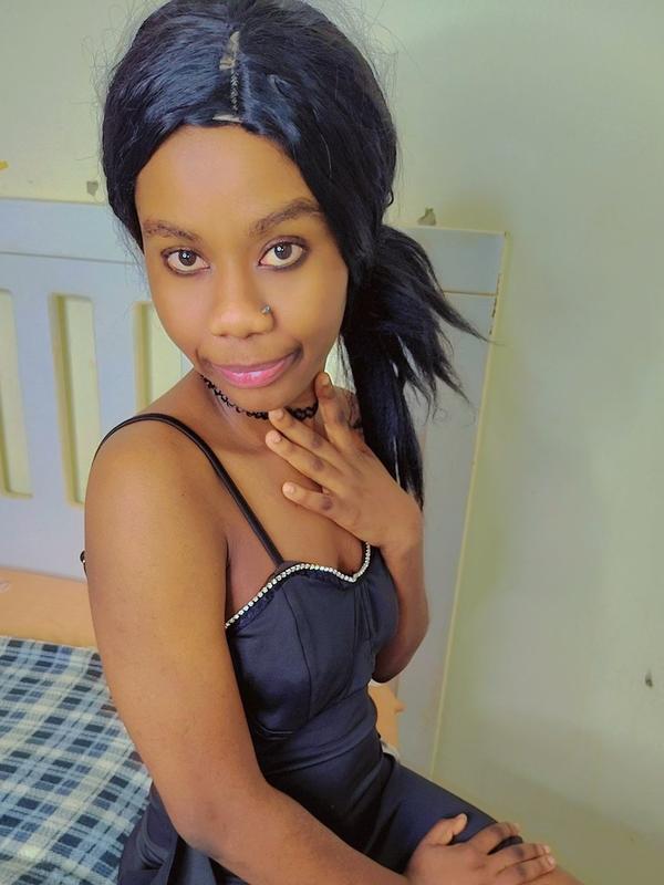 Yanira Viento la Compañía Perfecta para Tus Deseos 2 Mis Fotos